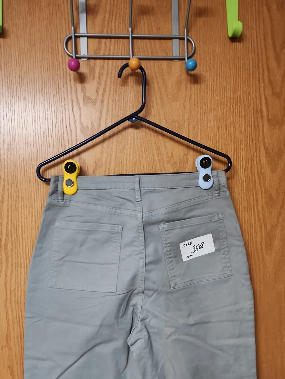 Banana Republic Light Gray Straight-Leg Chinos 10x28 number 3508